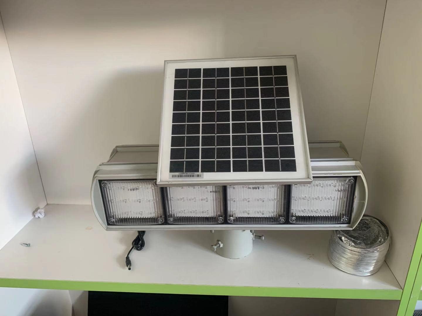 廠家生產(chǎn)的EVA太陽(yáng)能光伏膜要滿足什么要求？