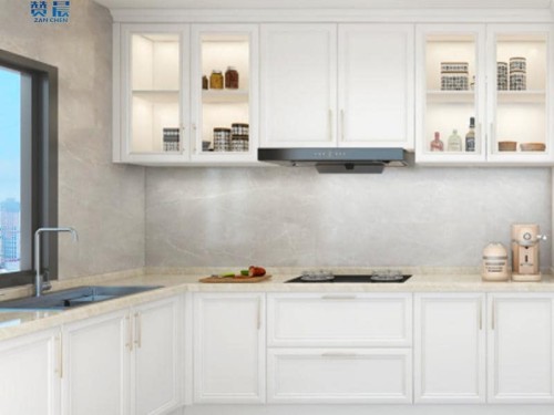 吸塑膜和免噴膠那個好？