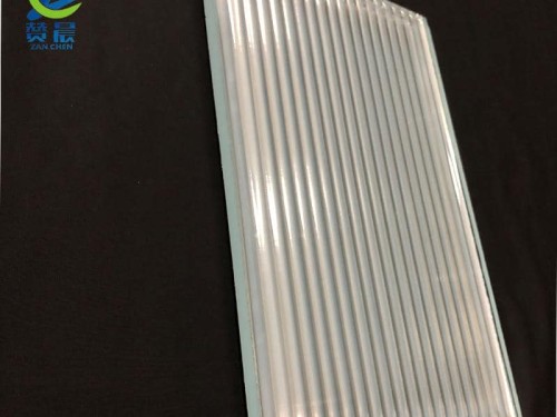 EVA玻璃夾膠膜融化溫度較低、流動性好